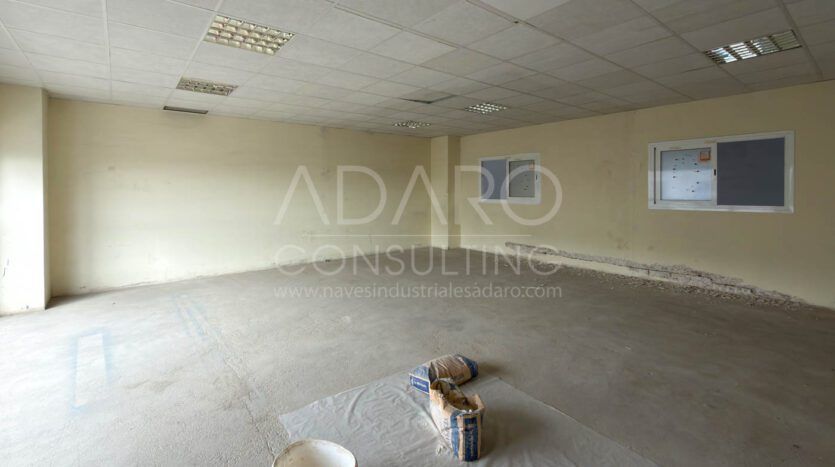 Alquiler de Nave Industrial en Rivas Vaciamadrid con una superficie total de 557 m²