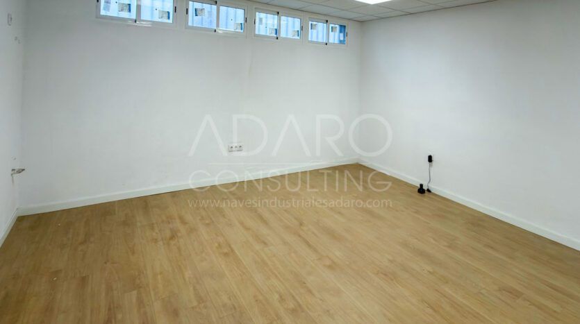 23788-San Fernando de Henares 3900 m²