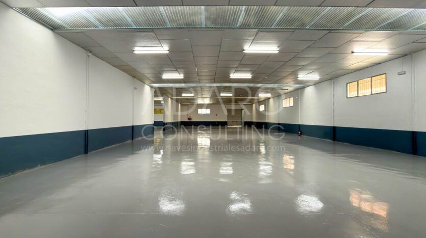 23788-San Fernando de Henares 3900 m²