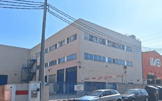 Venta de nave industrial en Getafe 2.788 m²