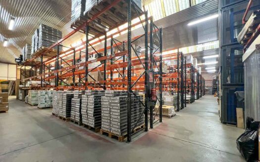 Nave industrial en alquiler en Leganés de 2.973 m²
