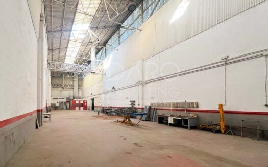 Nave industrial en venta en Guadalajara de 1.050 m²