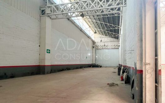 Nave industrial en venta en Guadalajara de 1.050 m²