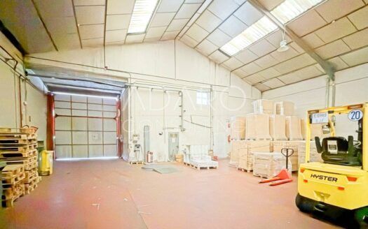 Nave Industrial en venta San Fernando de Henares 2.561 m²
