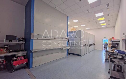 Nave industrial en alquiler en Rivas Vaciamadrid  557 m²