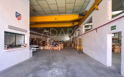Nave industrial en venta en Humanes de Madrid de 1.016 m²