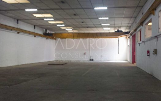 Nave industrial en venta en Humanes de Madrid de 1.016 m²