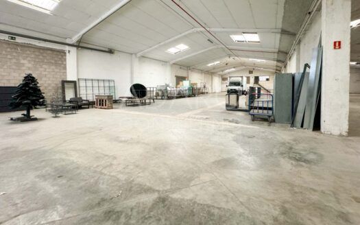 Nave industrial en venta en Pinto de 1.814 m²
