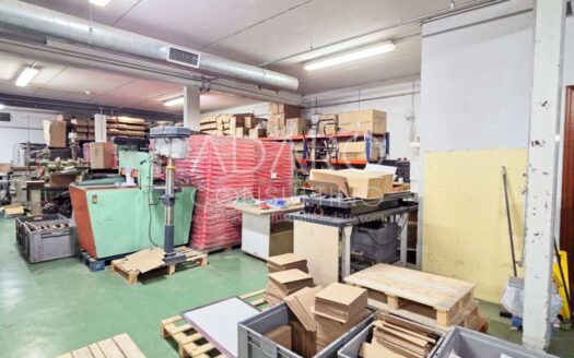 Venta de Nave Industrial en Boadilla del Monte 1.070 m²