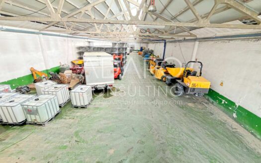 Nave industrial en alquiler en San Fernando de Henares de 1.675 m²