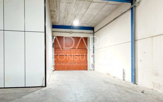 Nave industrial en alquiler en Loeches 1.034 m²